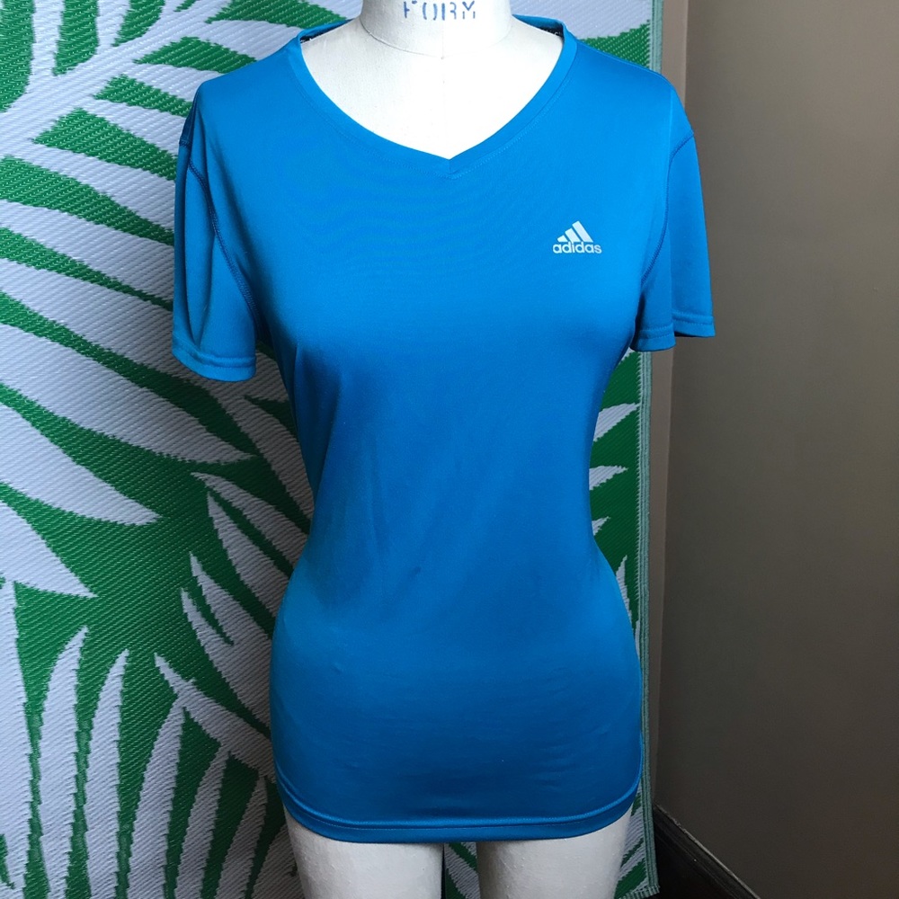 SOLD - Adidas loose fitting climalite shirt